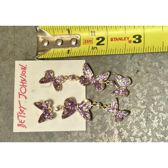 NEW Betsey Johnson Butterfly Mismatched Dangle Earrings Purple Lavender Crystals - Picture 7 of 7
